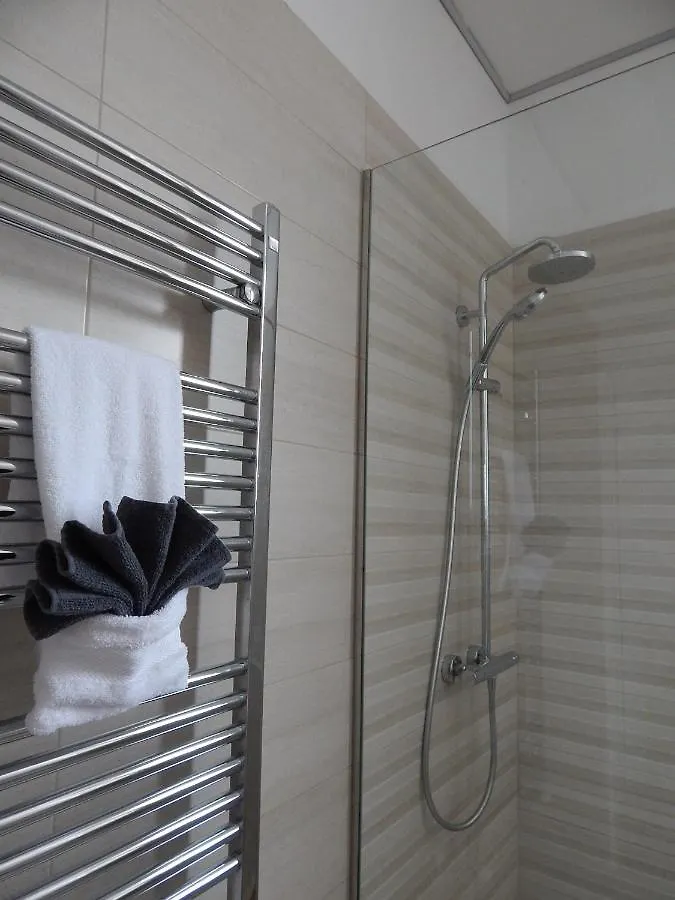 Apartament Budapesteasyflat Wesselenyi