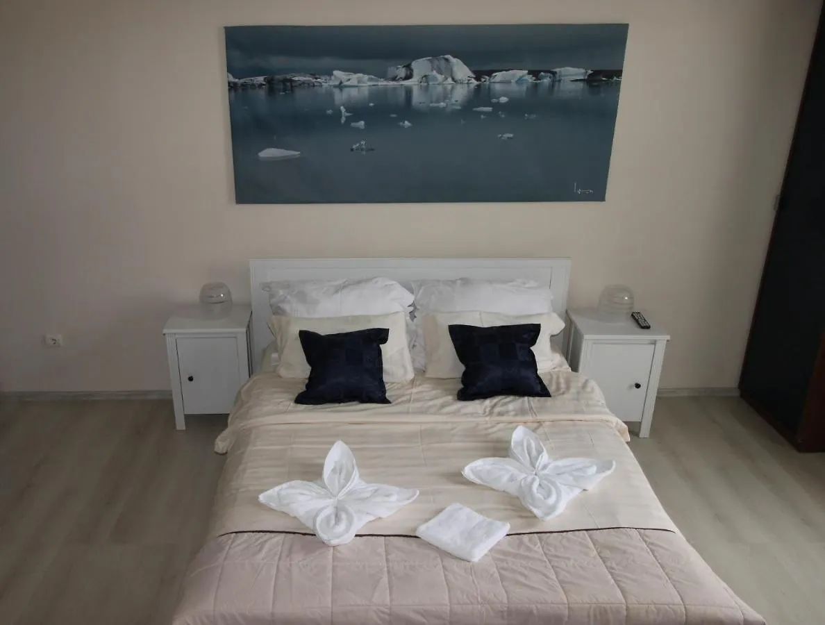 Budapesteasyflat Wesselenyi 公寓